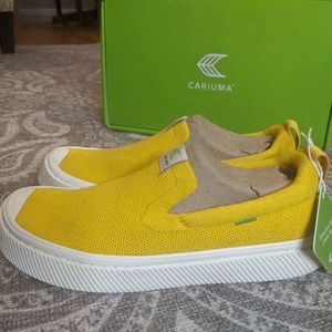Cariuma IBI Slip-On Sun Yellow Knit Sneaker SIZE US : WOMEN 5.5 / MEN 4